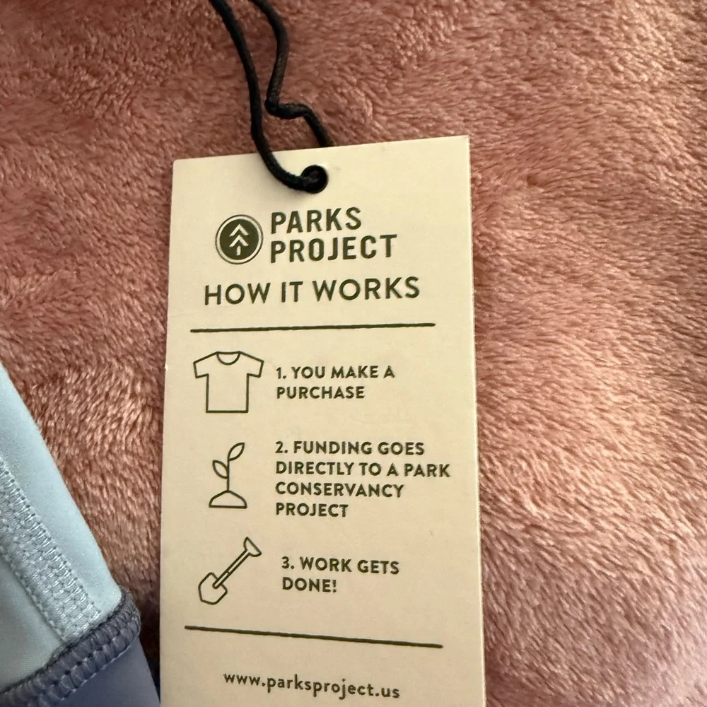 ⚪️⚪️Parks Project Workout Set - Picture 2 of 5